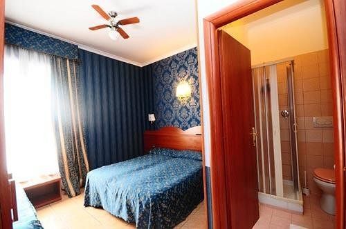 Termini Station Rooms Рим Екстер'єр фото