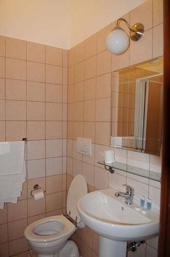 Termini Station Rooms Рим Екстер'єр фото